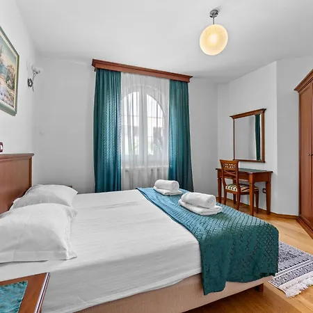 Armin Apartment
