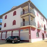 Armin דירה