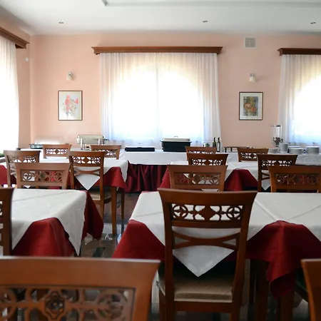 Apartament Armin *